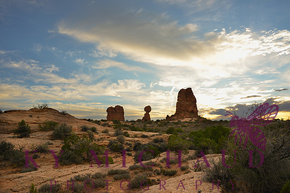 Sunset, Thors Hammer, Arches National Park